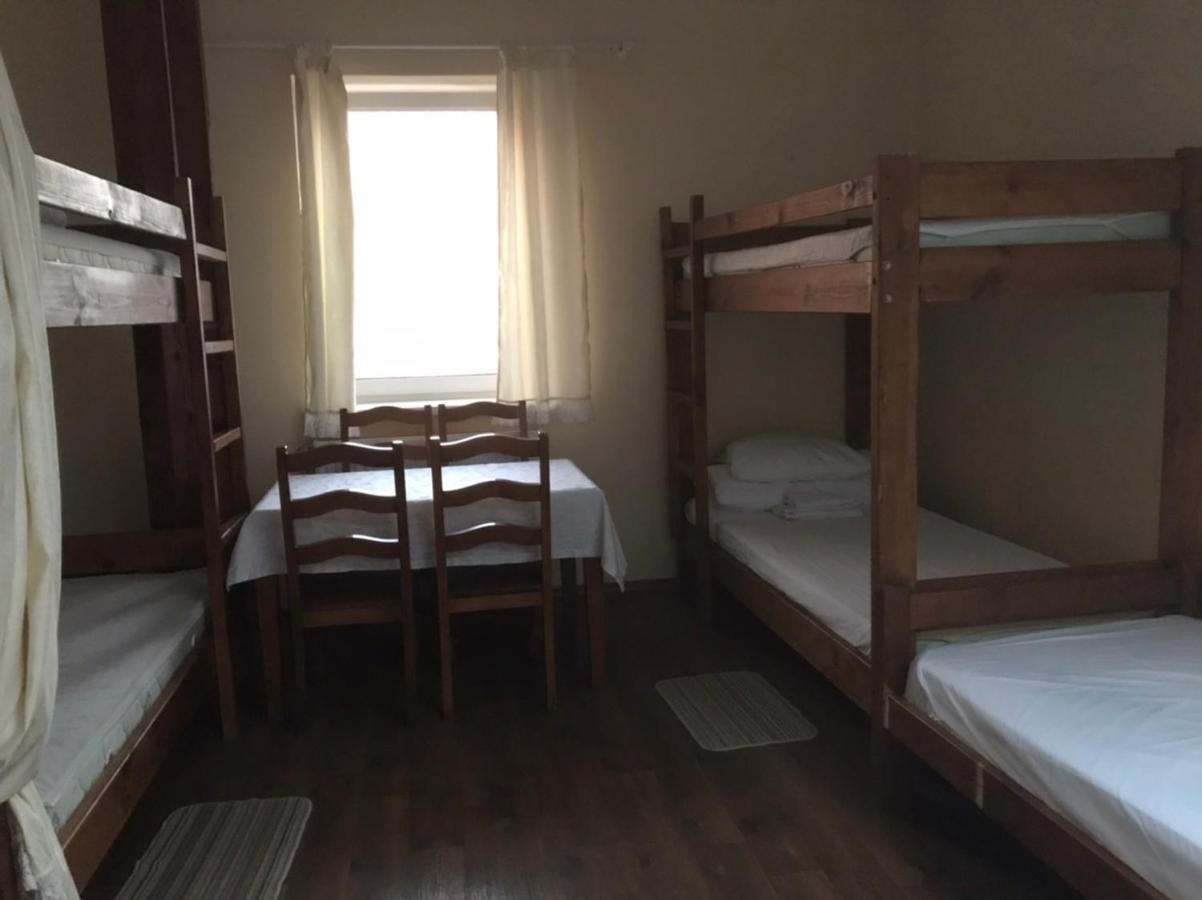 Hotel Кімнати В Центрі Użhorod Zewnętrze zdjęcie
