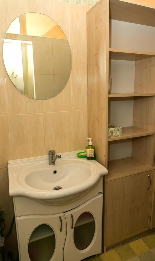 Hotel Кімнати В Центрі Użhorod Zewnętrze zdjęcie