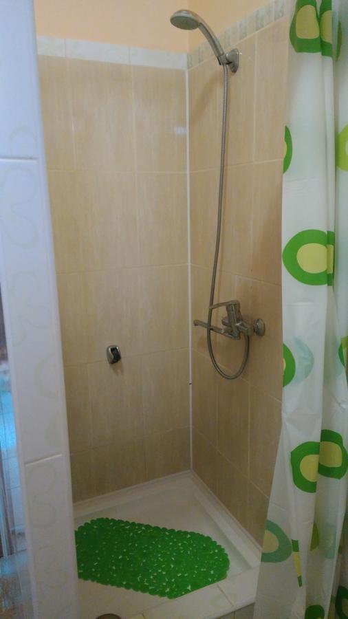 Hotel Кімнати В Центрі Użhorod Zewnętrze zdjęcie