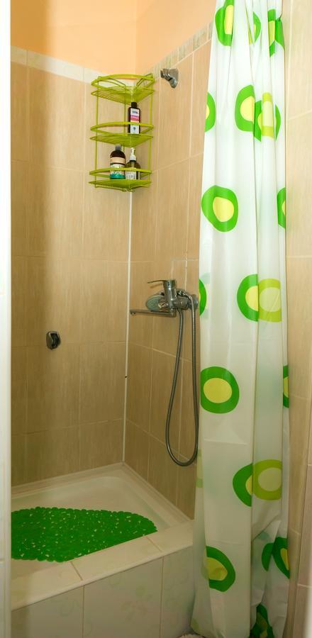 Hotel Кімнати В Центрі Użhorod Zewnętrze zdjęcie